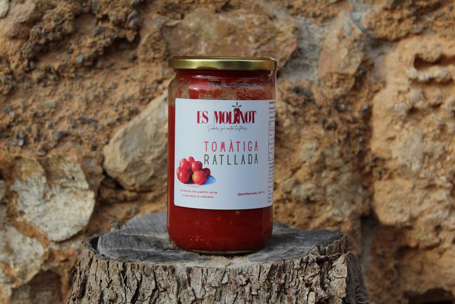 Jar of Grated tomato by Es Molinot