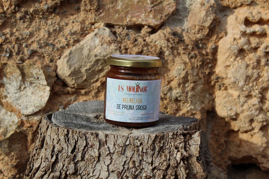 Jar of Yellow plum jam by Es Molinot