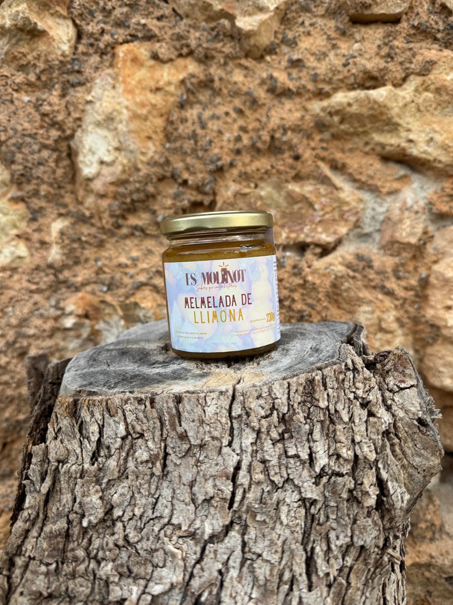 Jar of Lemon jam by Es Molinot